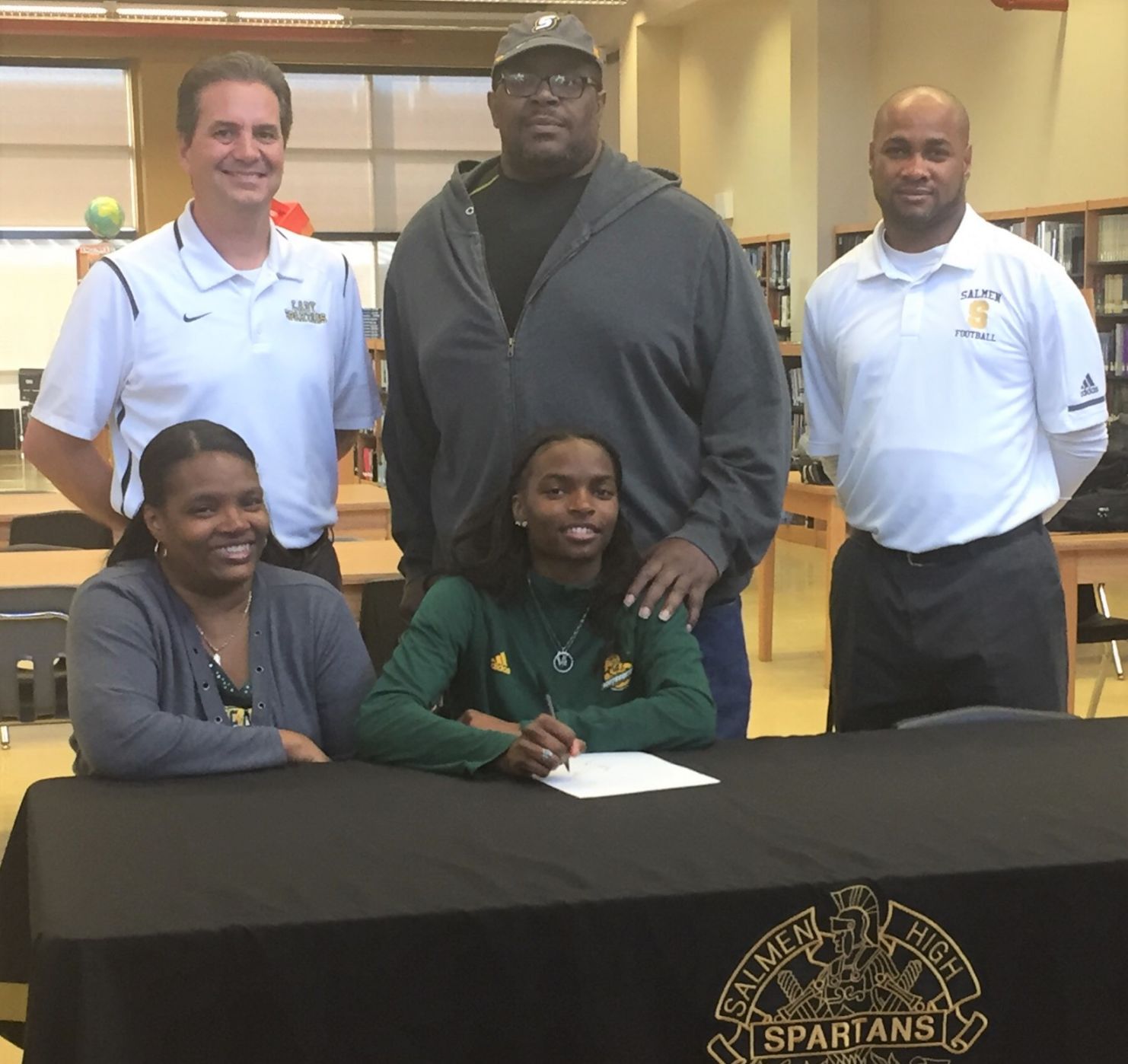 Jaylen Huderson signs with SLU